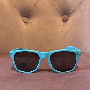 BLUE SUNGLASSES (Hamptons Real Estate brand)